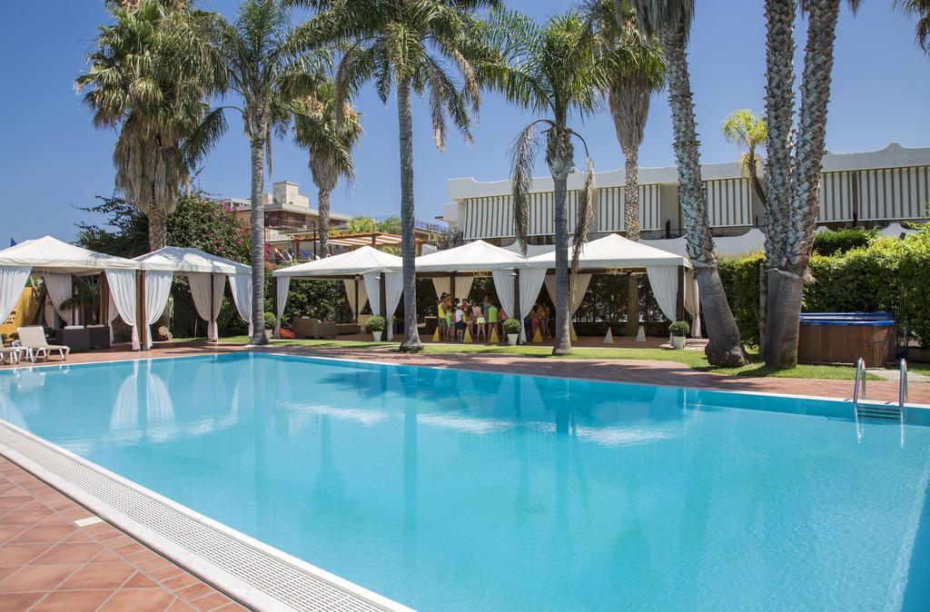 Hotel Redebora Torregrotta Exteriér fotografie