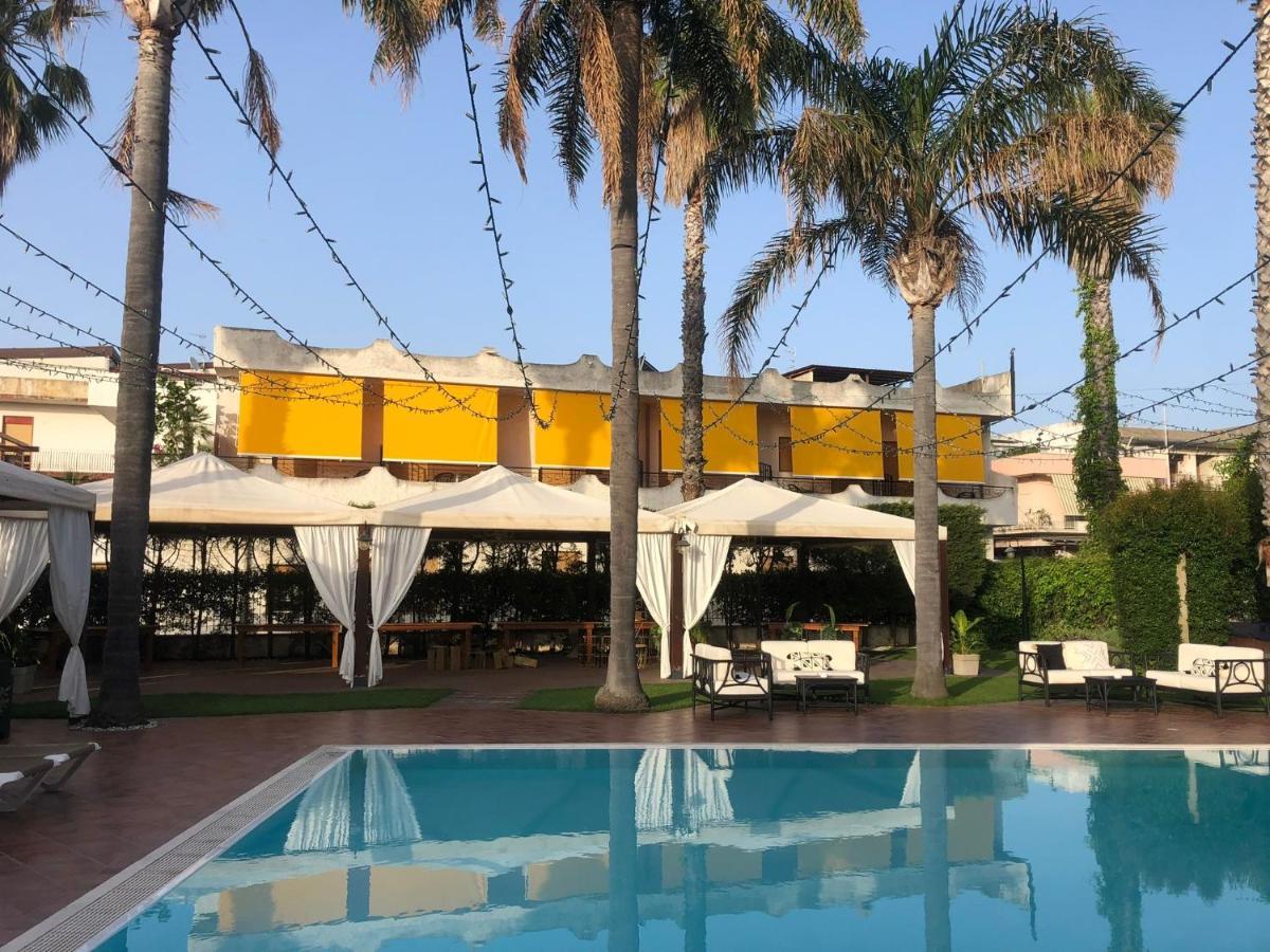 Hotel Redebora Torregrotta Exteriér fotografie